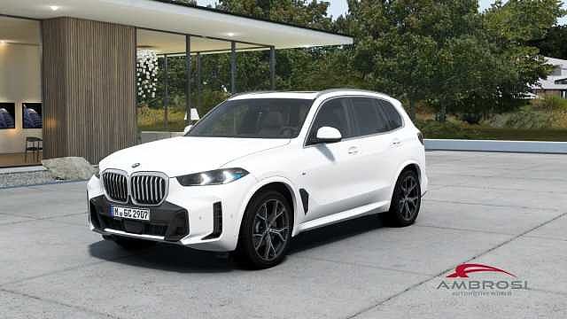 BMW X5 xDrive30d 48V Msport Travel package da Test Grifo Caravan