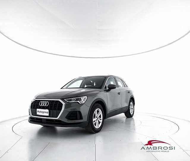 Audi Q3 35 TDI S tronic Business Advanced