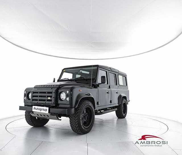 Land Rover Defender 110 2.4 TD4 Station Wagon SE