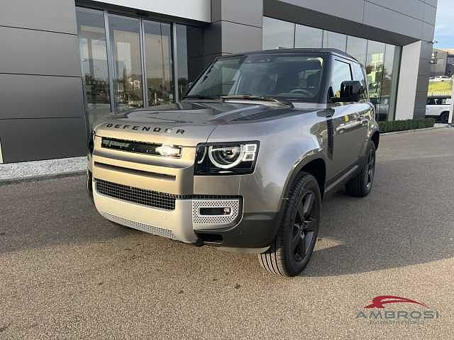 Land Rover Defender 90 3.0D I6 200 CV AWD Auto SE da Test Grifo Caravan