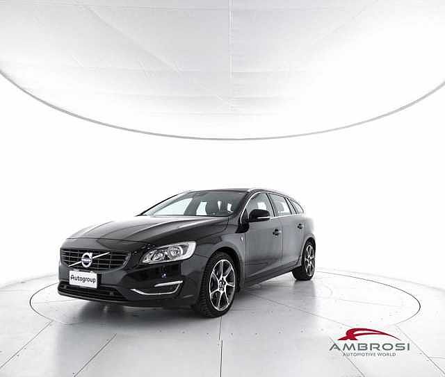 Volvo V60 D3 Volvo Ocean Race- PER OPERATORI DEL SETTORE da Test Grifo Caravan