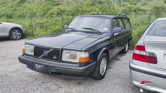 Volvo 240 cat Station Wagon Polar Super- PER OPERATORI DEL SETTORE