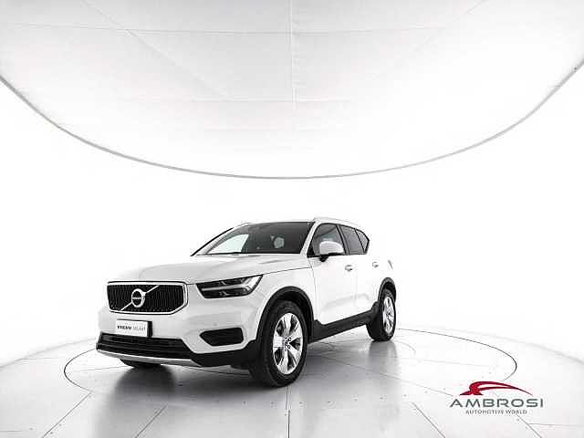 Volvo XC40 T2 Geartronic Momentum