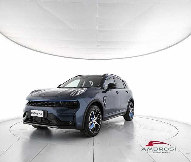 Lynk & Co Discovery Sport 01 PHEV