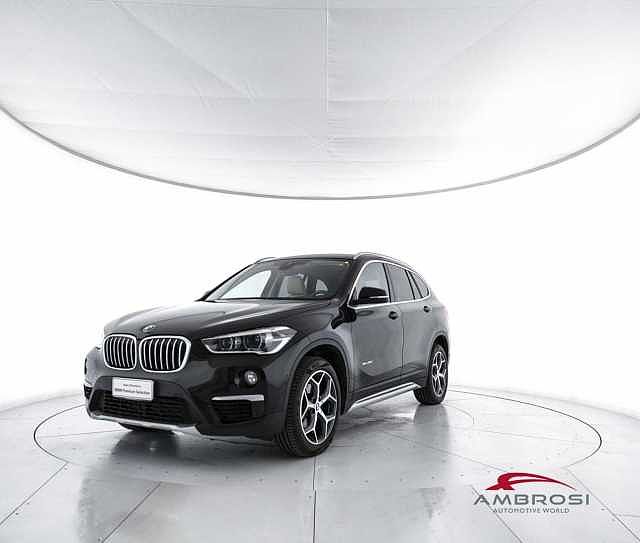 BMW X1 sDrive18dX-Line da Test Grifo Caravan