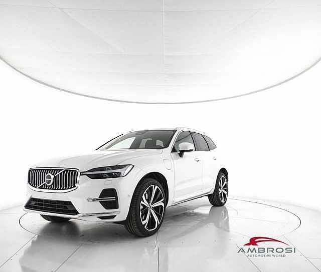 Volvo XC60 T6 Recharge Plug-in Hybrid AWD Automatico Plus Bright