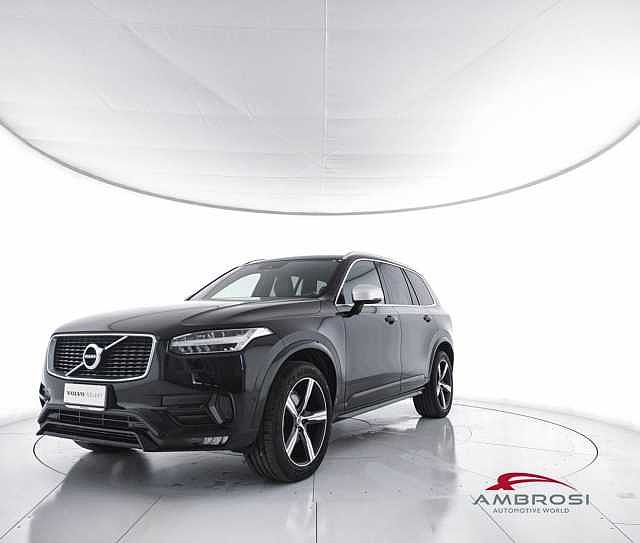 Volvo XC90 D5 AWD Geartronic 7 posti R-design