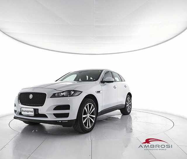 Jaguar F-PACE 2.0 D 180 CV AWD aut. Prestige