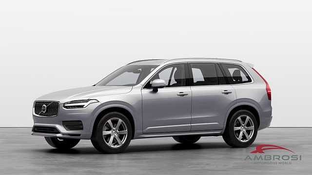 Volvo XC90 B5 AWD mild hybrid Diesel Core