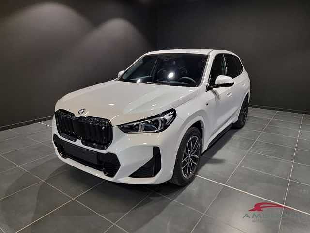 BMW iX1 eDrive20 Premium package