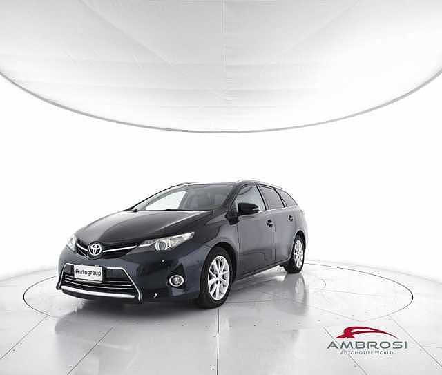 Toyota Auris 1.D-4D Lounge Sport