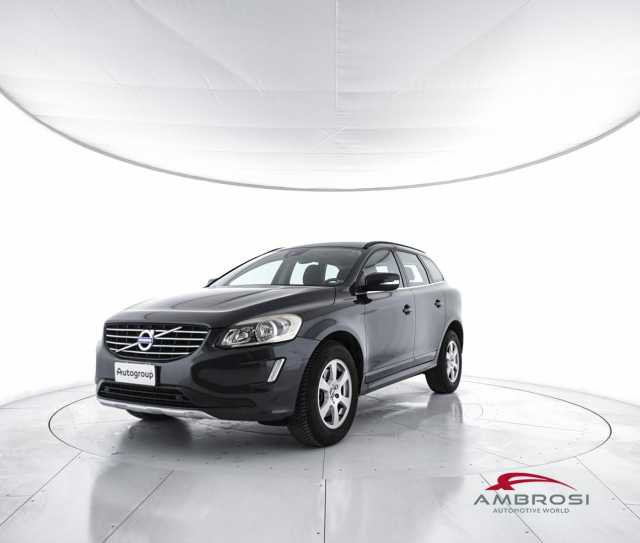 Volvo XC60 D4 Geartronic Momentum- PER OPERATORI DEL SETTORE