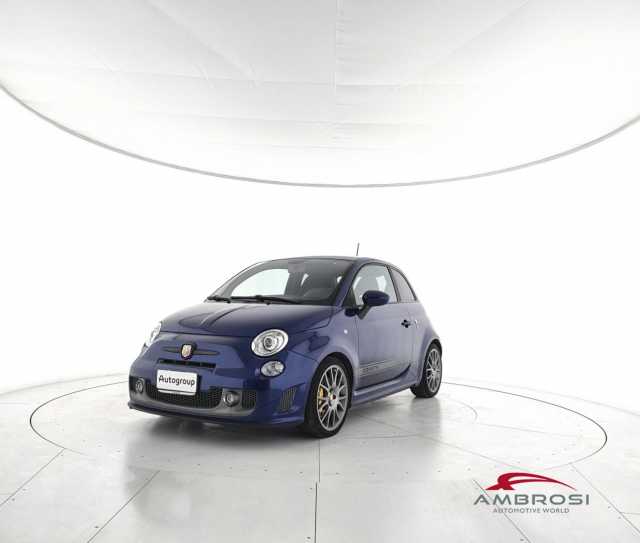 Fiat 500 Abarth 595 1.4 Turbo T-Jet 180 CV Competizione da Test Grifo Caravan