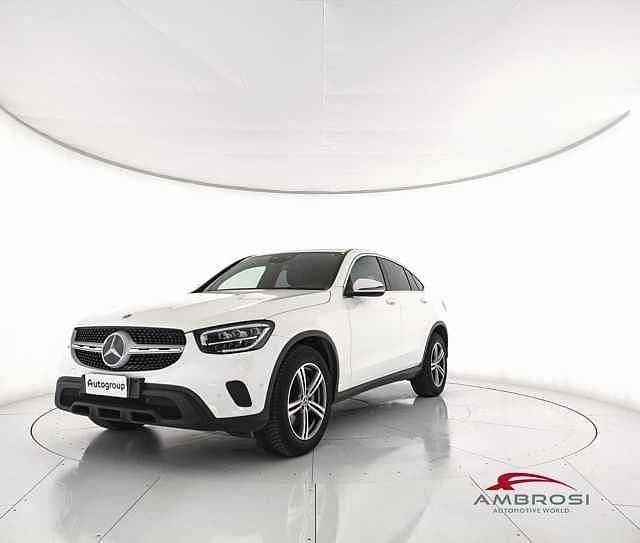 Mercedes-Benz GLC 220 220 d 4Matic Coupé Premium Plus da Test Grifo Caravan