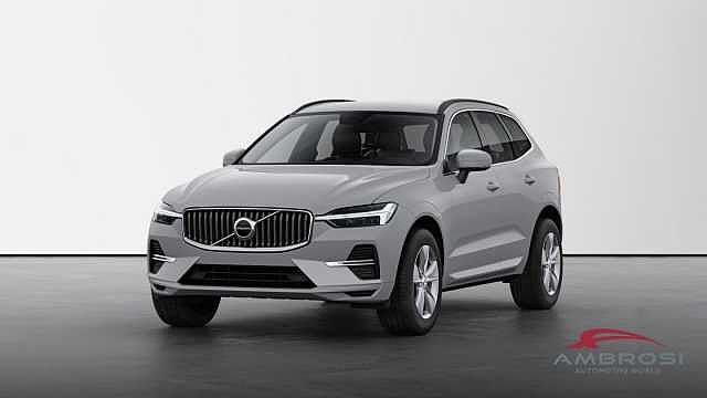 Volvo XC60 B4 AWD mild hybrid Diesel Core da Test Grifo Caravan