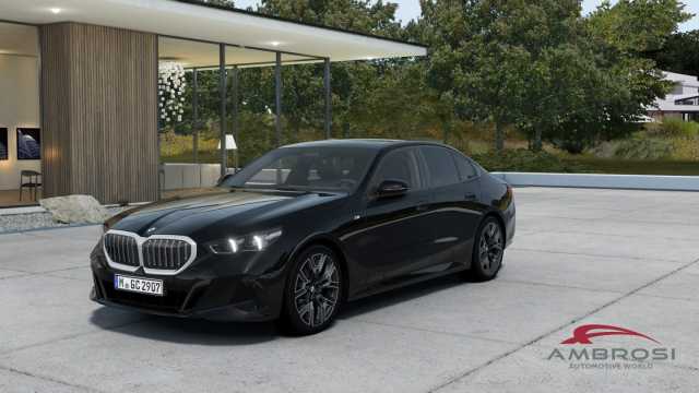 BMW 520 Berlina Travel Innovation Msport Package