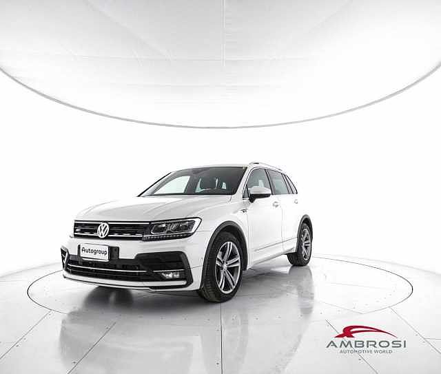 Volkswagen Tiguan 1.5 TSI 150 CV DSG ACT R-Line da Test Grifo Caravan