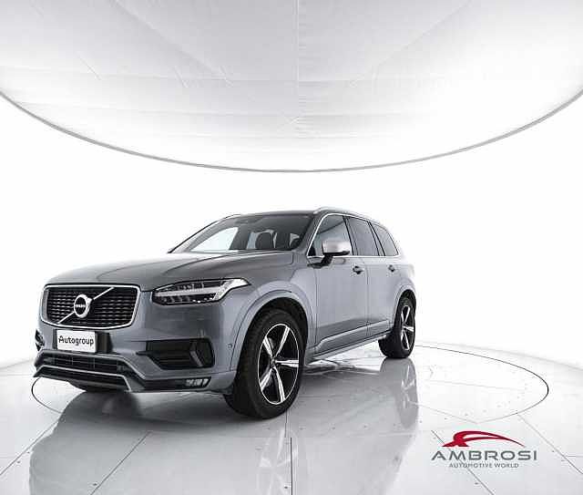 Volvo XC90 D5 AWD Geartronic Inscription da Test Grifo Caravan