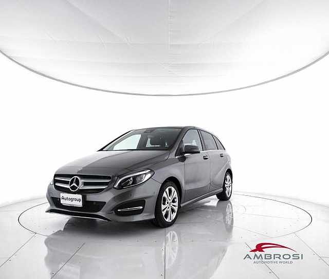 Mercedes-Benz B 200 200 d Automatic Sport