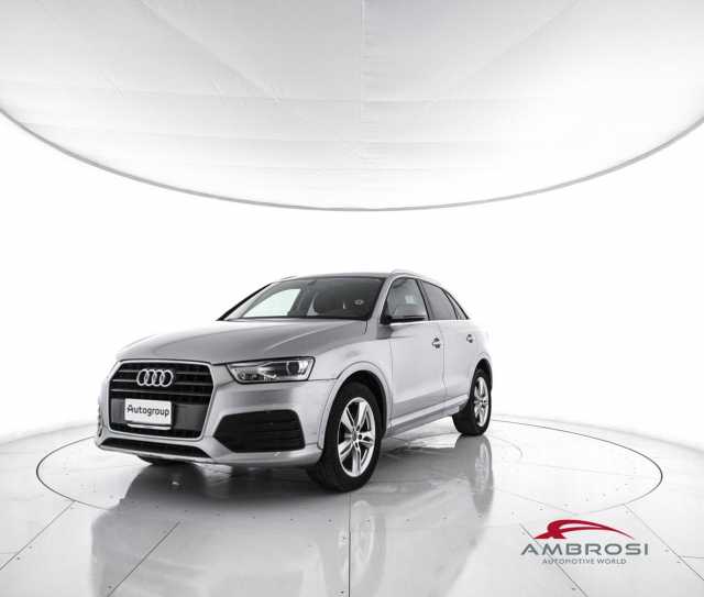 Audi Q3 2.0 TDI 120 CV Business- PER OPERATORI DEL SETTORE