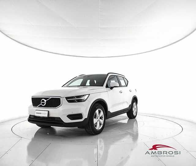 Volvo XC40 D3 Momentum N1