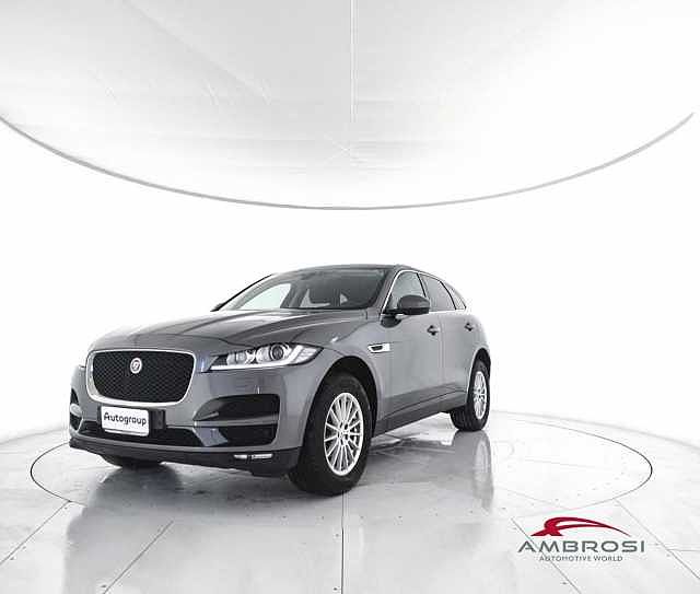 Jaguar F-PACE 2.0 D 180 CV AWD aut. Prestige