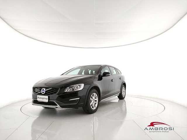 Volvo V60 Cross Country D3 Momentum- PER OPERATORI DEL SETTORE