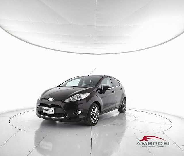 Ford Fiesta 1.4 5 porte Bz.- GPL Titanium - PER OPERATORI DEL SETTORE da Test Grifo Caravan