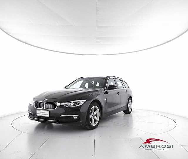 BMW 320 Touring 320d xDrive Luxury da Test Grifo Caravan