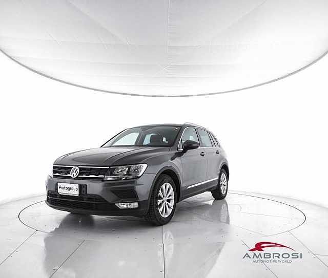 Volkswagen Tiguan 2.0 TDI SCR DSG Business BMT da Test Grifo Caravan