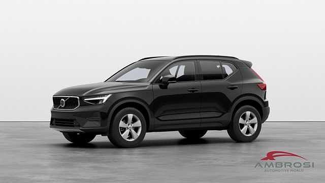 Volvo XC40 B3 Mild hybrid Benzina Essential