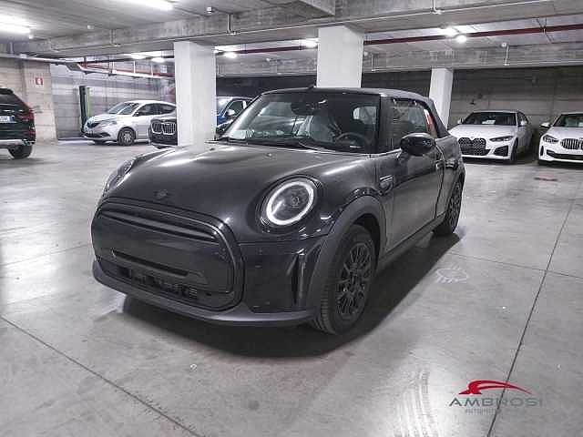 MINI Cooper Cabrio Essential Premium Mid Package