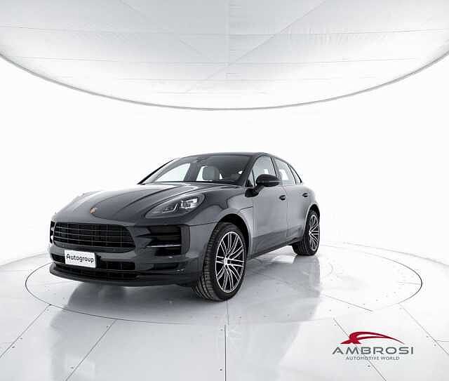 Porsche Macan 2.0 245CV PDK