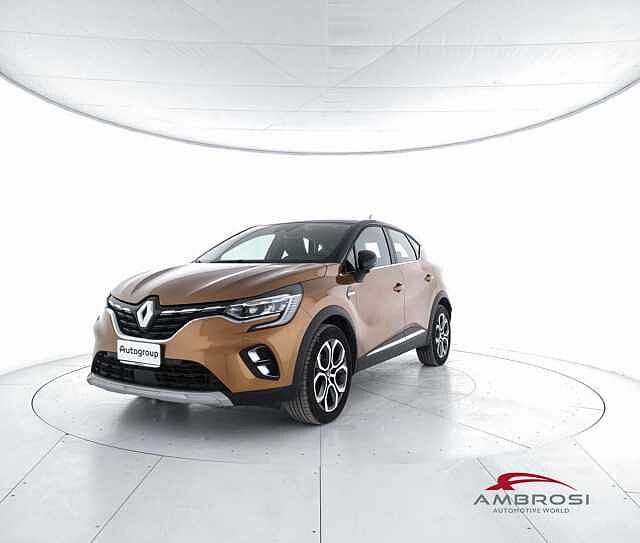 Renault Captur TCe 155 CV EDC FAP Intens
