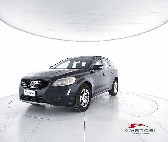 Volvo XC60 D3 Momentum - PER OPERATORI DEL SETTORE