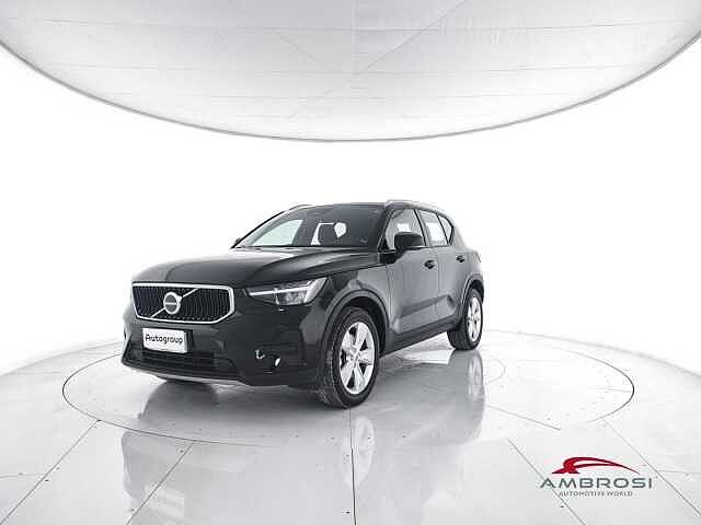 Volvo XC40 B3 automatico Core