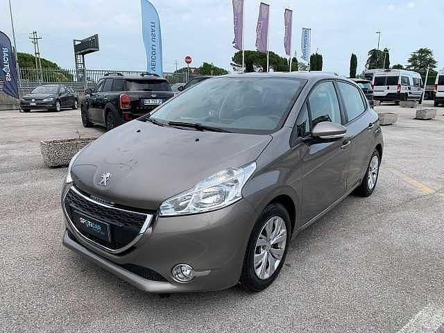 Peugeot 208 1.2 VTi 82 CV 5 porte Active da AUTOVENEZIA