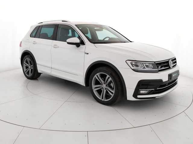 Volkswagen Tiguan 2.0 TDI Sport BlueMotion Tech. R-LINE Pack