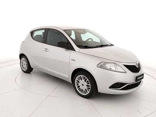 Lancia Ypsilon 1.2 69 CV 5 porte GPL Ecochic Gold