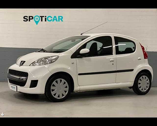 Peugeot 107 2005 5p 1.4 hdi Plaisir FL