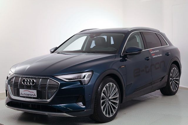 Audi e-tron 55 quattro Advanced da Autoarona SpA