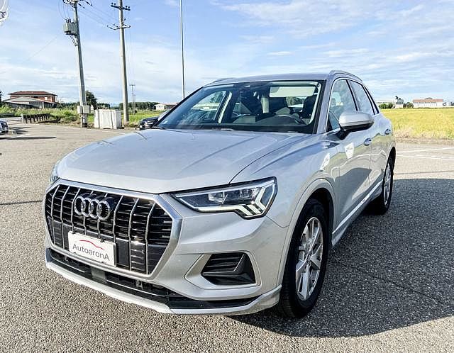 Audi Q3 35 TFSI Business Advanced