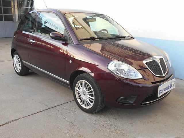 Lancia Ypsilon 2ª serie 1.4 Passion x  Neopatentati