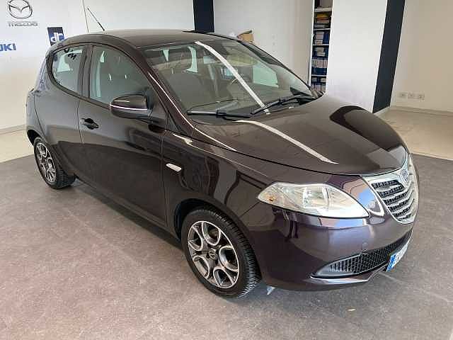 Lancia Ypsilon 3ª serie 1.2 69 CV 5 porte Silver