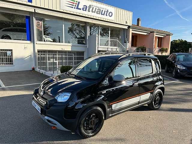 Fiat Panda Cross 1.0 Hybrid - GARMIN - OK NEOPATENTATI