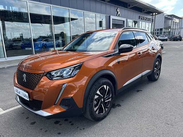 Peugeot 2008 2ª serie motore elettrico 136 CV Allure Pack