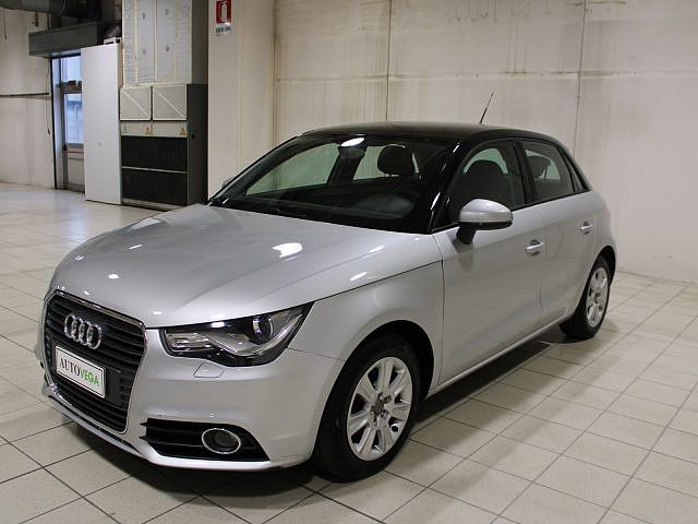 Audi A1 sportback 1.2 tfsi attraction