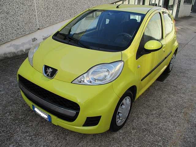 Peugeot 107 1.0 68CV 5p. Plaisir da Gruppo Euro.car