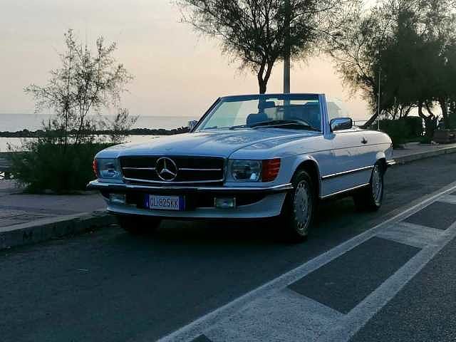 Mercedes-Benz Serie SL 560 SL-24 cat