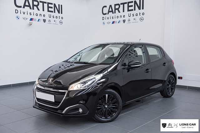 Peugeot 208 BlueHDi 75 5 porte Black Line